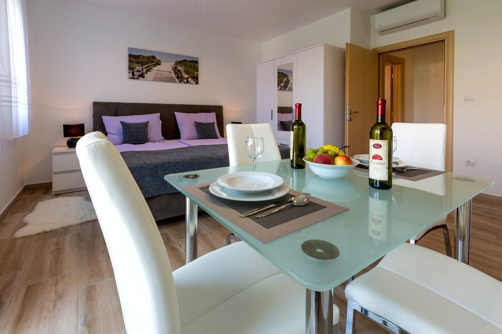 Villa Veronika Omiš Εξωτερικό φωτογραφία